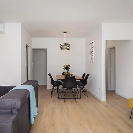 Apartment Lemon Tree Luxury, Free Parking Split